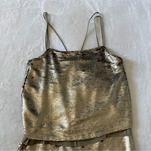Banana Republic Gold Sequin Dress Size 4 - Picture 2 of 6